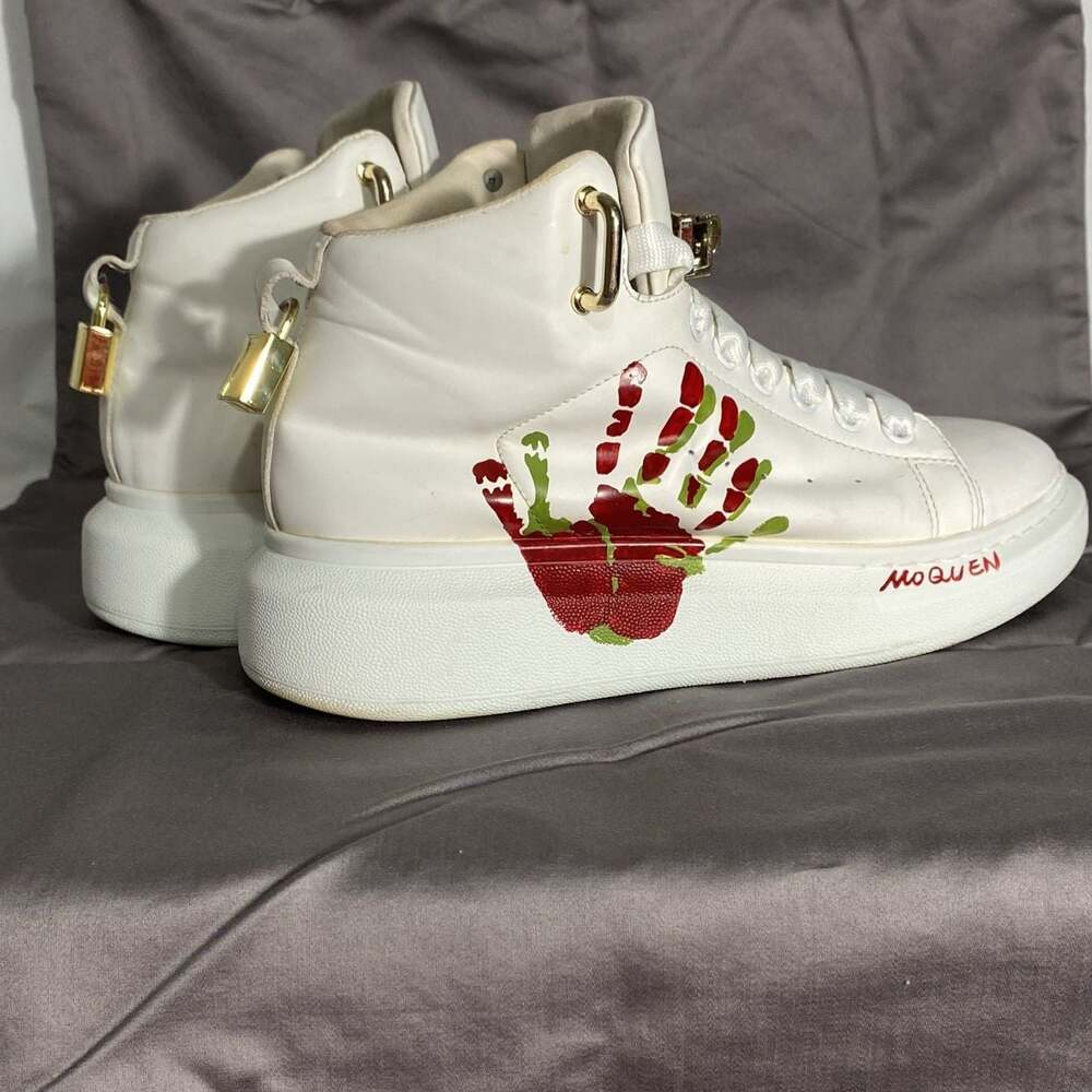 Alexander McQueen White and Red Handprint Sneakers - Picture 8 of 8